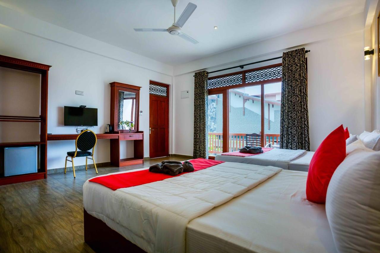 Polhena Grand Resort & Banquet Matara Exterior photo