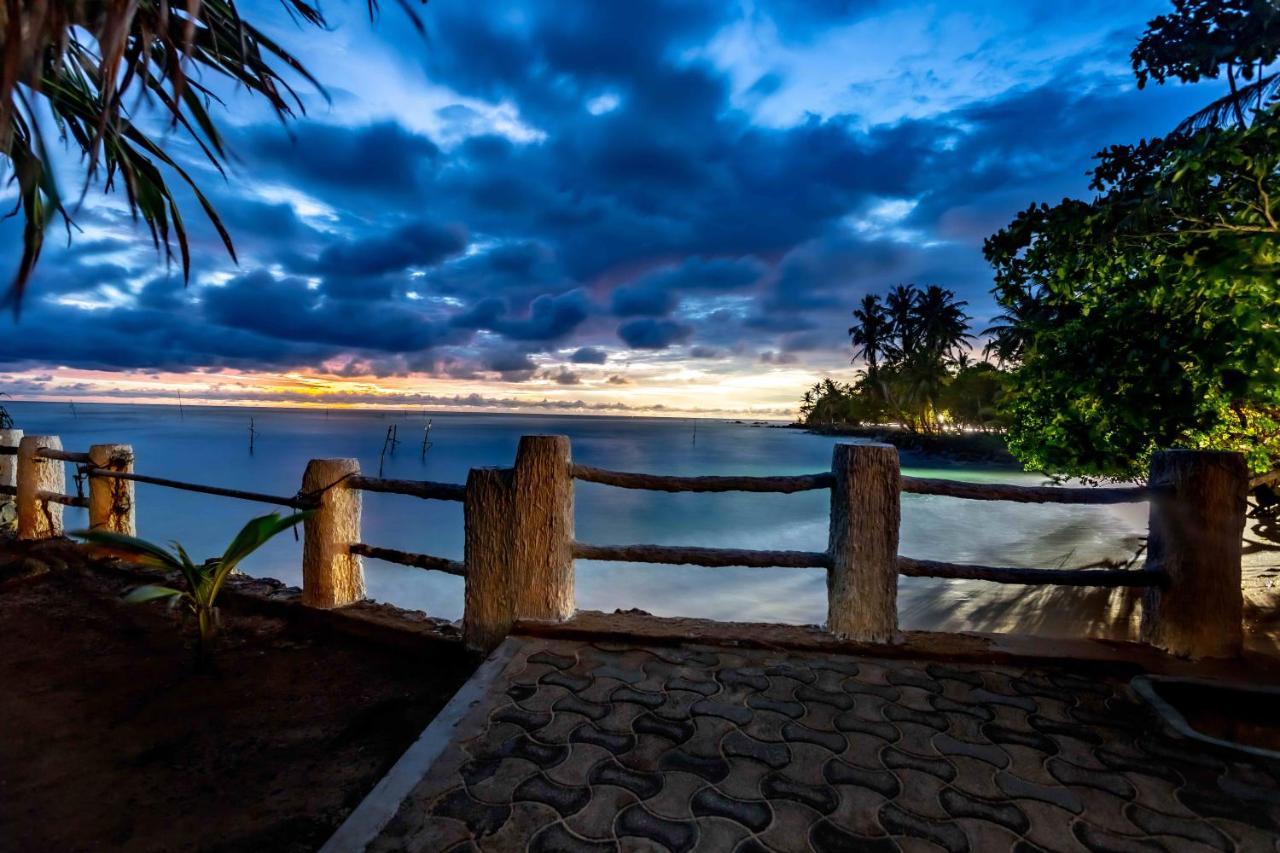Polhena Grand Resort & Banquet Matara Exterior photo