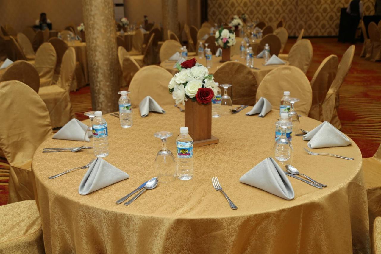 Polhena Grand Resort & Banquet Matara Exterior photo